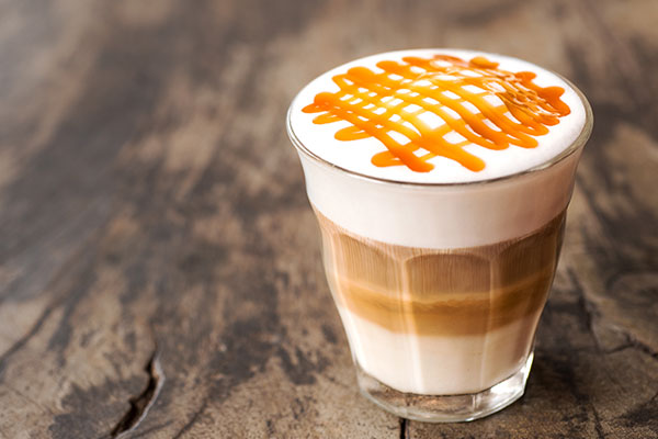 CARAMEL-MACCHIATO-COFFEE-600X400